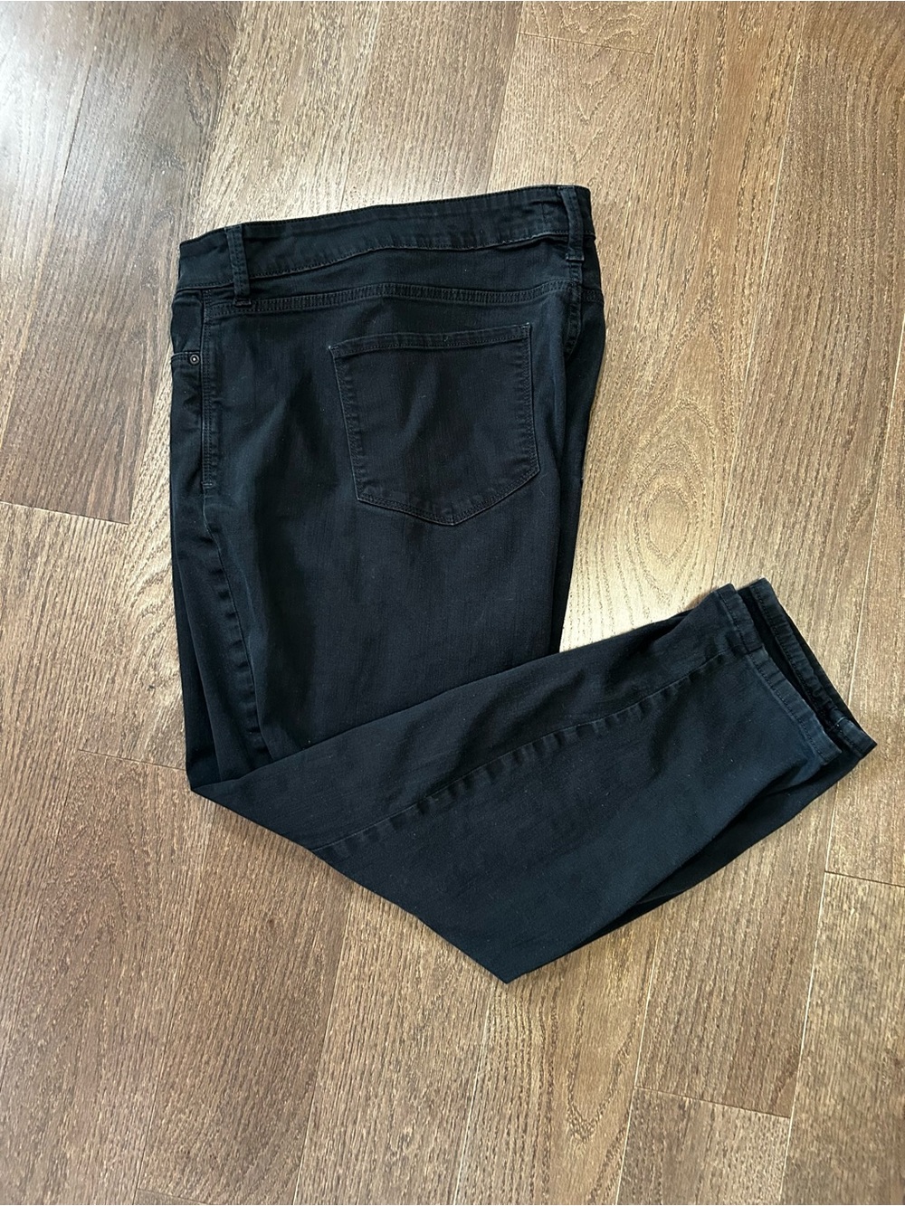 NYDJ Plus Size (24) High rise Alina Black Jeans